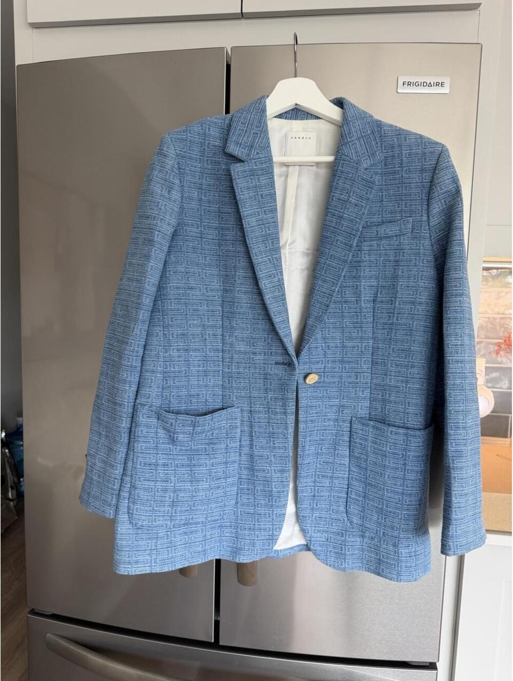 Sandro blazer size 36